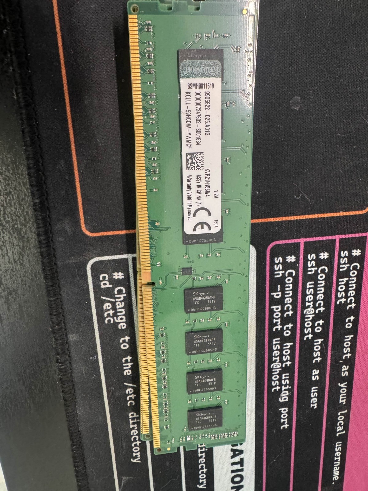 Kingston 4GB DIMM RAM DDR4 9905678-024.A00G 1703 KVR21N15S8/4