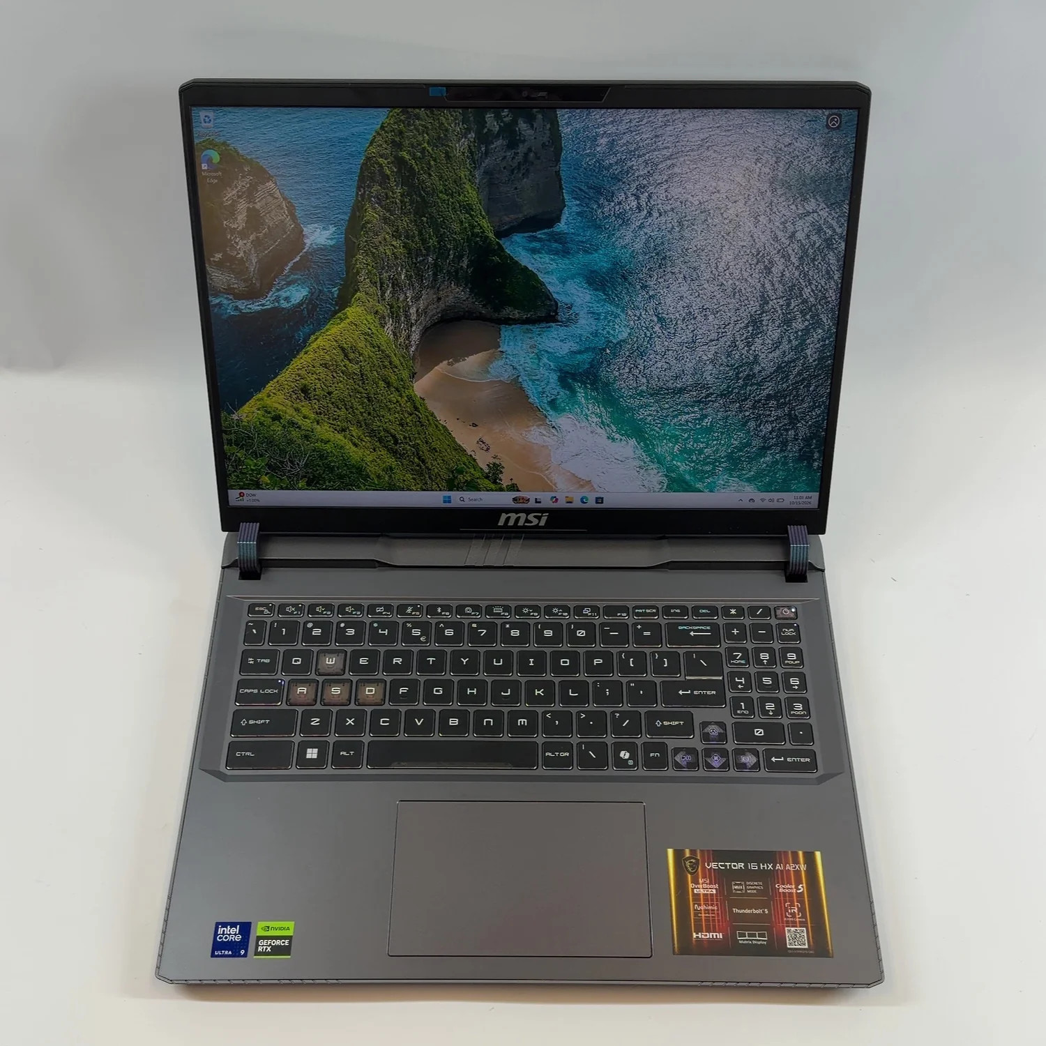 MSI Vector 16 HX AI A2XWGG-025US 16" Ultra 9 275HX 2.7GHz 32GB RAM 1TB SSD