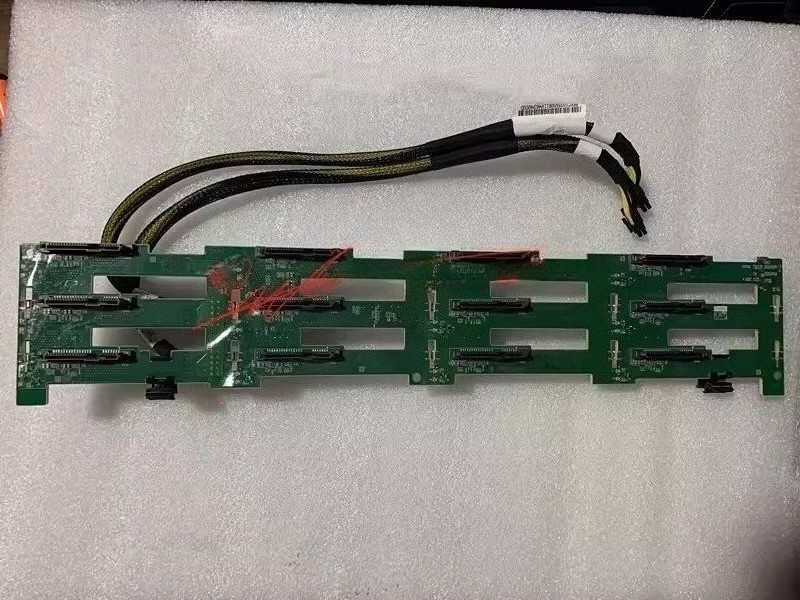 RD650 hard disk backplane 3.5 inch*12disk position FRU 00HV408 with supply cable
