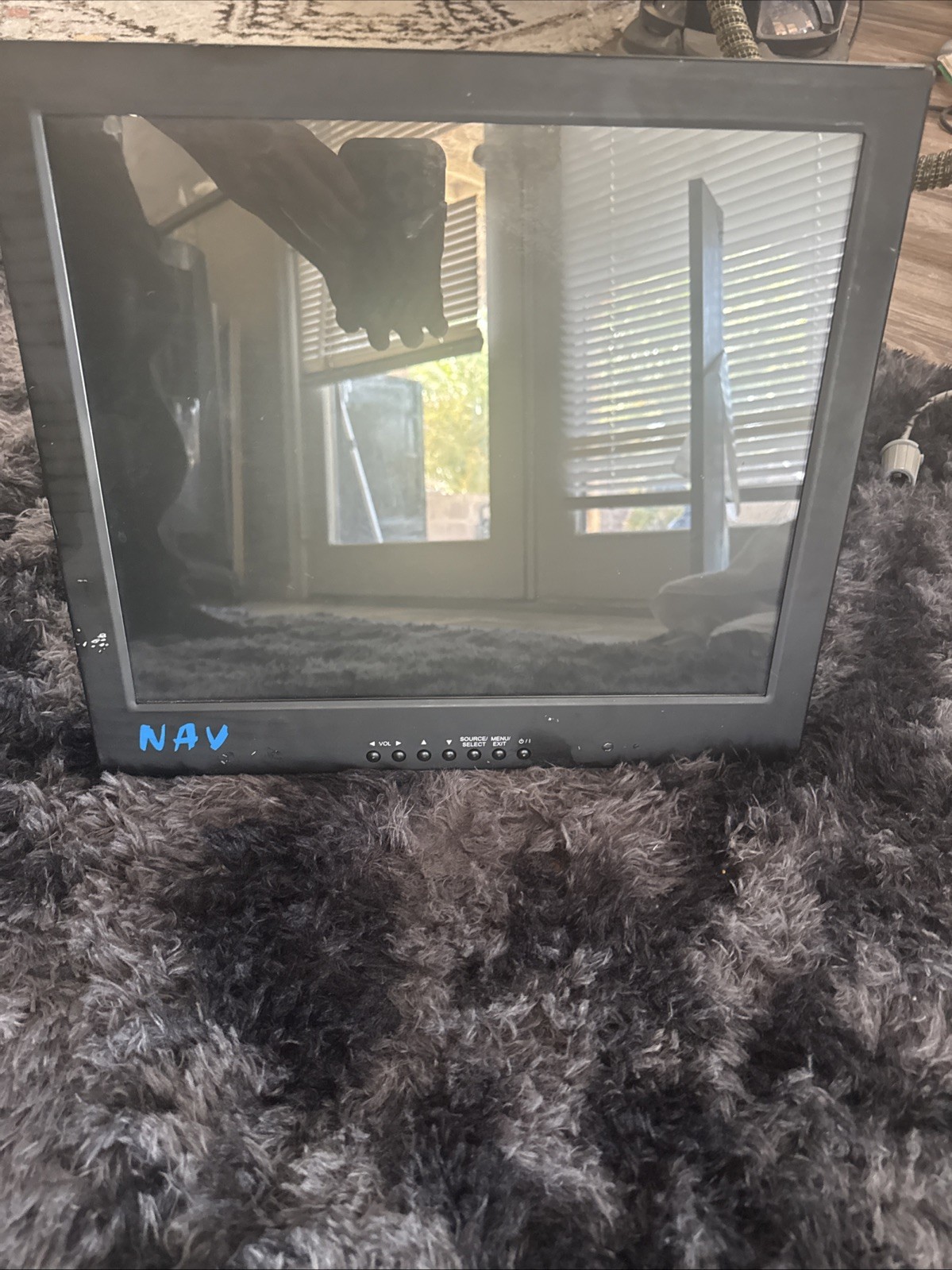 NAV 17RTC 17 Inch Premium LED Monitor w/ Built In Speakers - (B4)