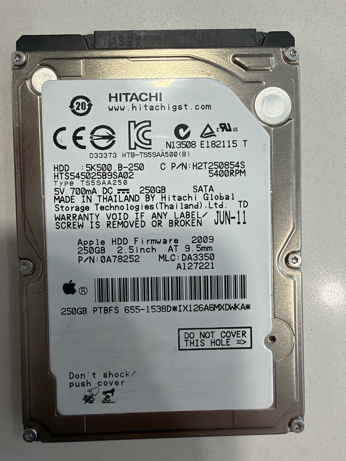 Hitachi Apple 250GB 5400RPM HDD Hard Drive 2.5 Inch 5K500 B-250 HTS545025B9SA02