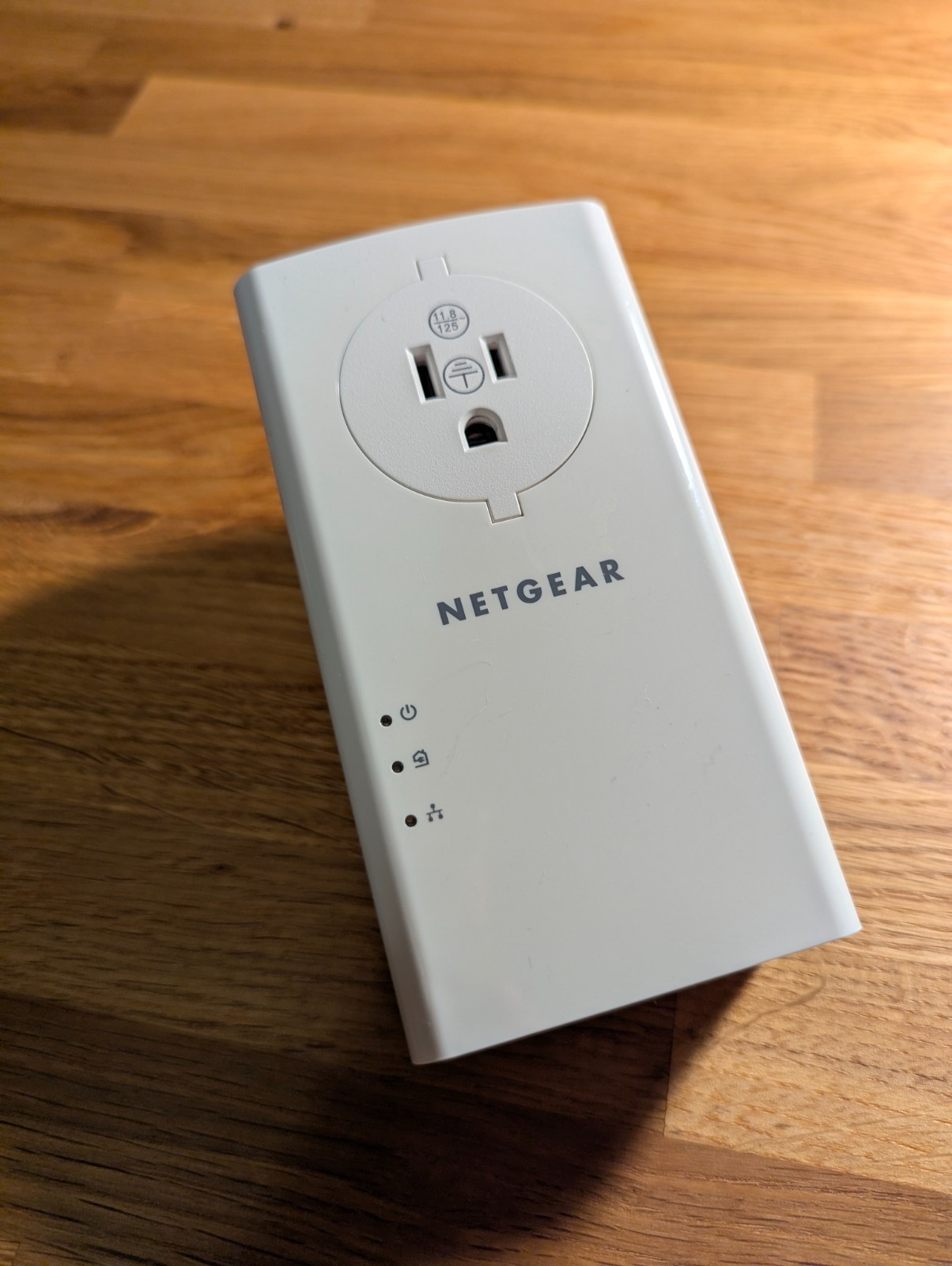 NETGEAR PLP2000  Powerline Adapter 2000Mbps