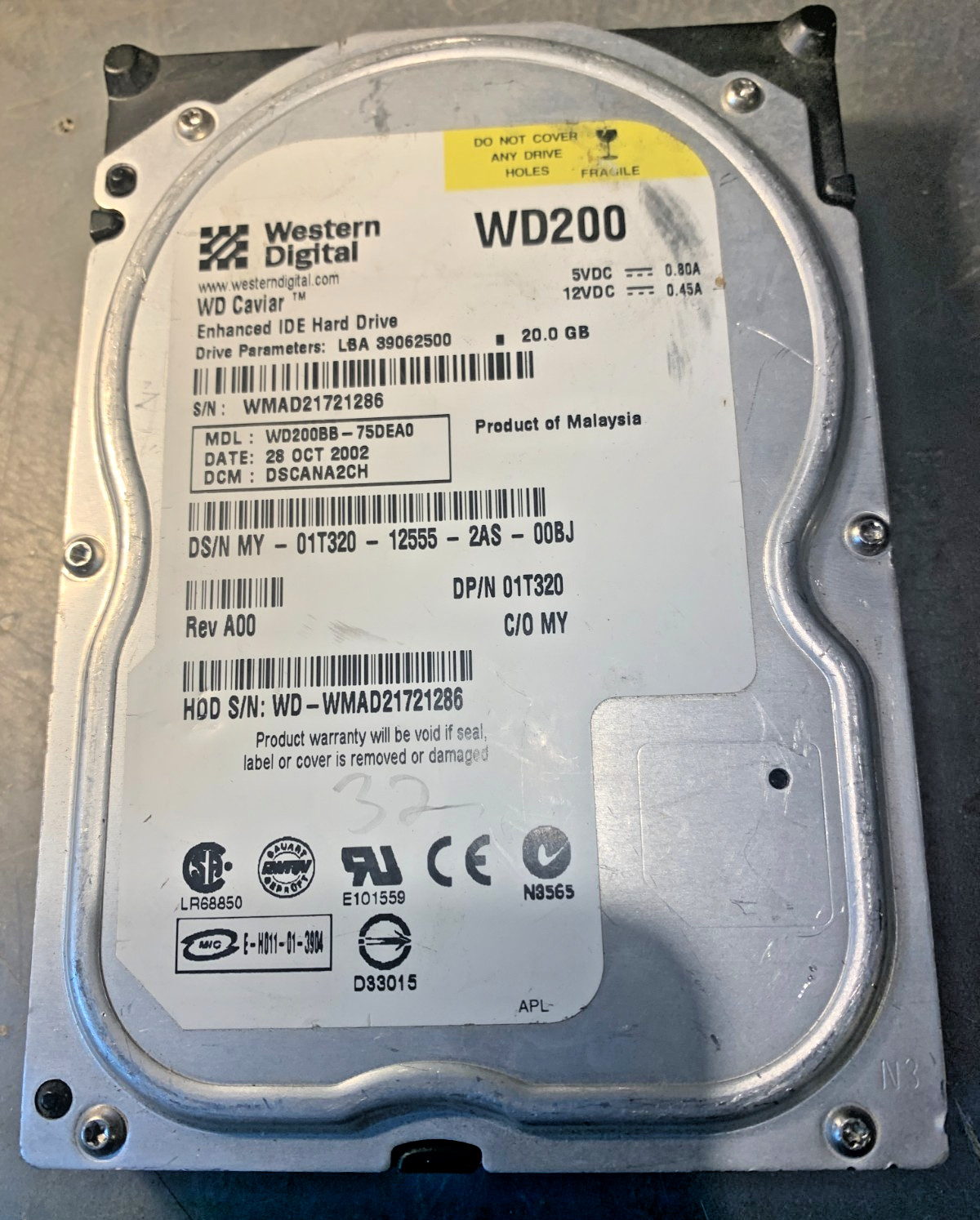 Western Digital Caviar WD200 WD200BB-750 20GB Internal IDE Hard Drive HDD