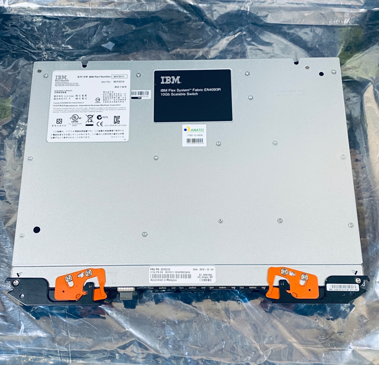IBM Flex System Fabric EN4093R 10GB Scalable Switch, 95Y3312