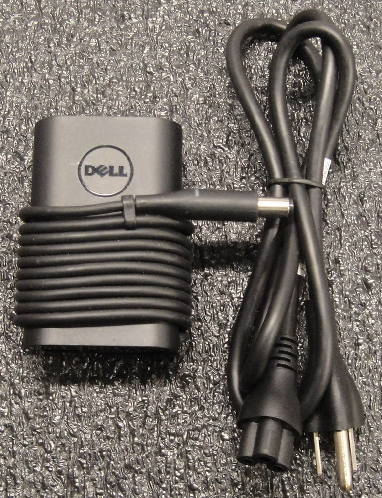 GENUINE  DELL 19.5V 2.34A 45W AC Adapter  PA45W16-BA HA50NM16B 5R7RR