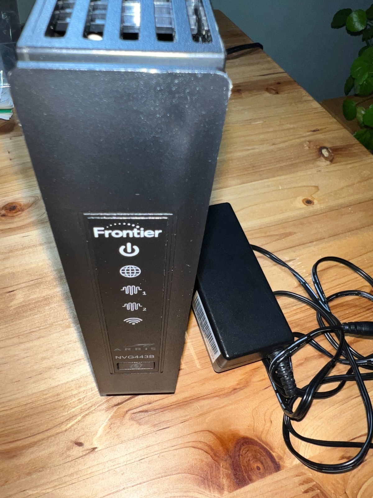 Frontier Arris NVG443B DSL Modem Router Wi-Fi Dual-Band 2.4/5GHz +Adapter Tested