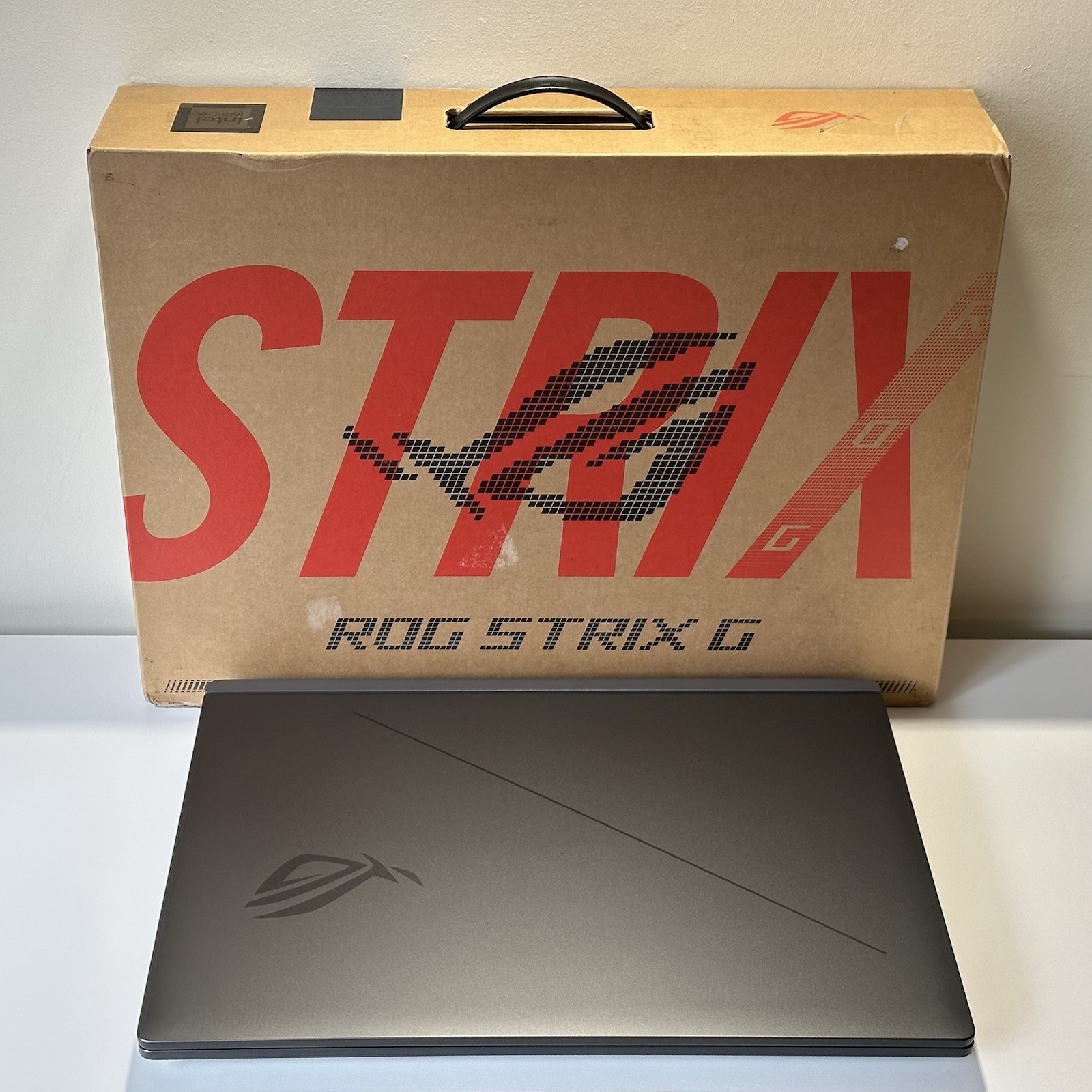 ASUS ROG Strix G18 18" QHD+ 240Hz Ultra 9 275HX RTX 5070 32GB 1TB MINT OPEN BOX