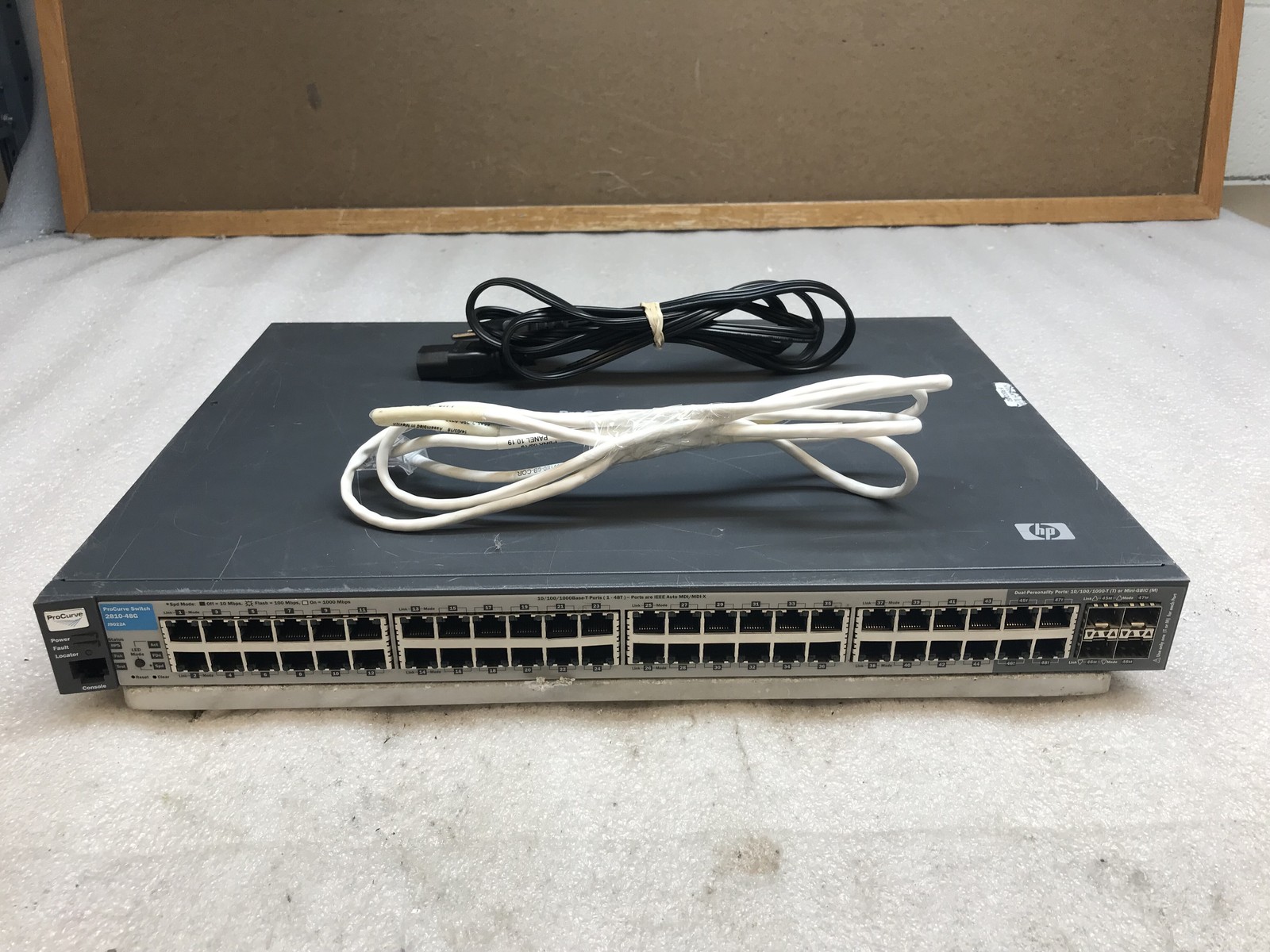 HP ProCurve J9022A 2810-48G 48-Port Gigabit Ethernet Switch No Rack Ears