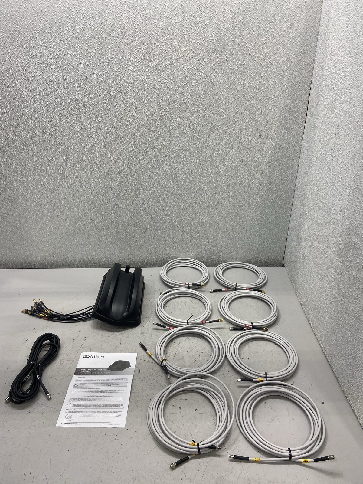 Panorama Antennas GPS Antenna UHF VHF1559 MHz to 1612 MHz GP-IN2670-LC