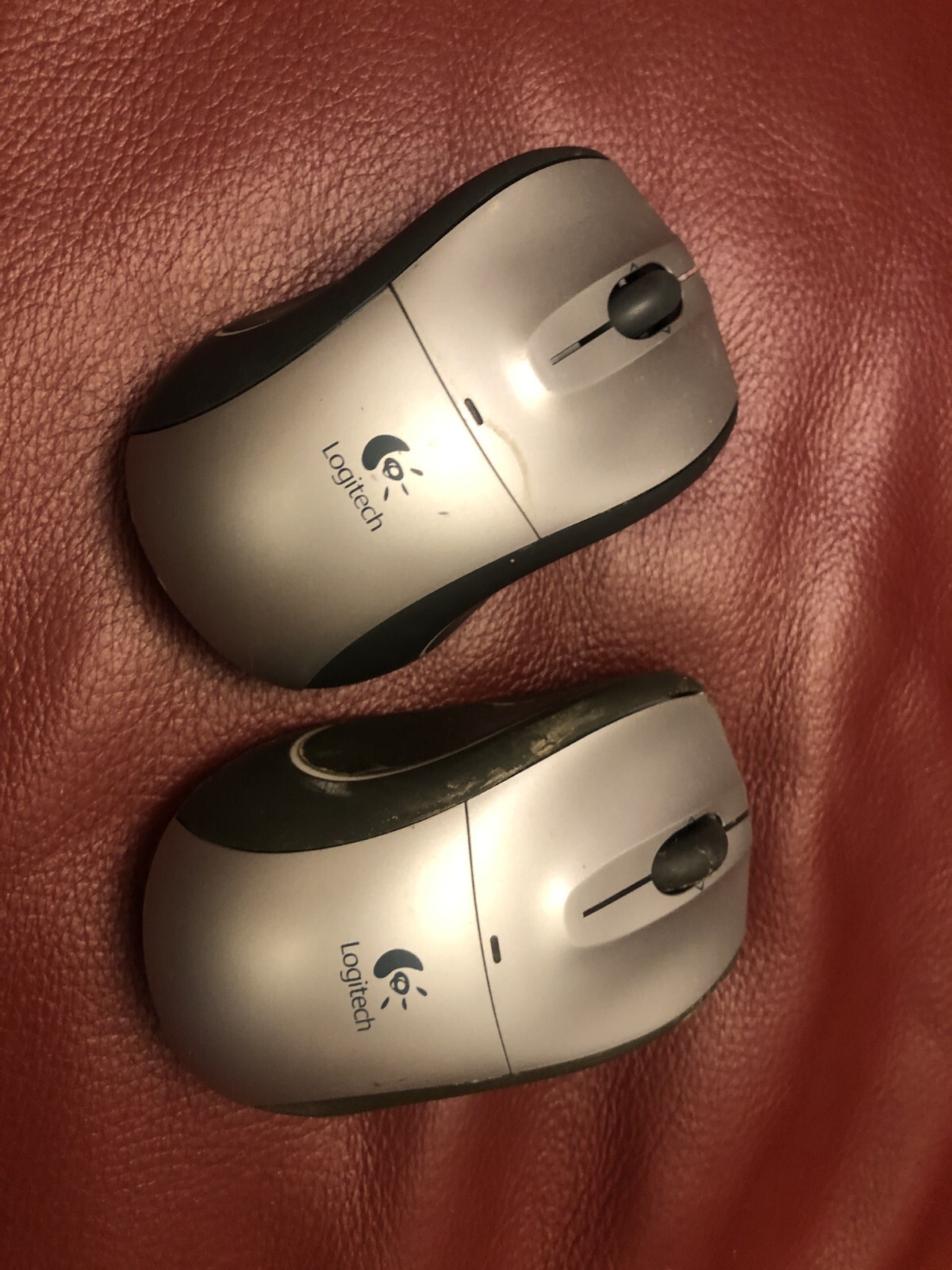 2x LOGITECH V320 Cordless Optical Wireless Mouse Notebook Laptop PC Computer