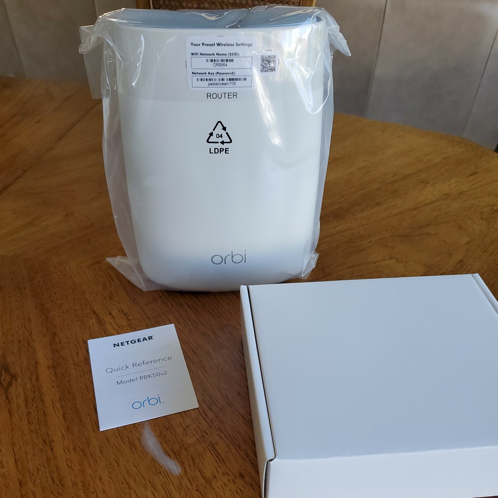 Netgear Orbi RBR50v2 Router AC3000 Tri-Band Mesh Wi-Fi  ~ New