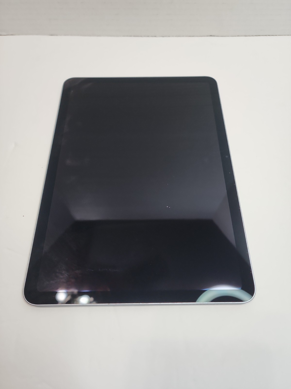 iPad Air 11-inch M3 (2025) For Parts Only READ Cloud L@@ked 