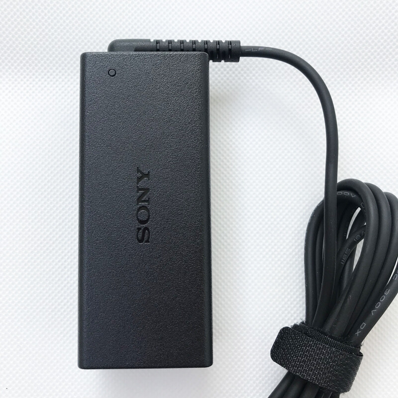 Original 10.5V 3.8A 39W AC Power Adapter Charger For Sony VAIO VGP-AC10V10