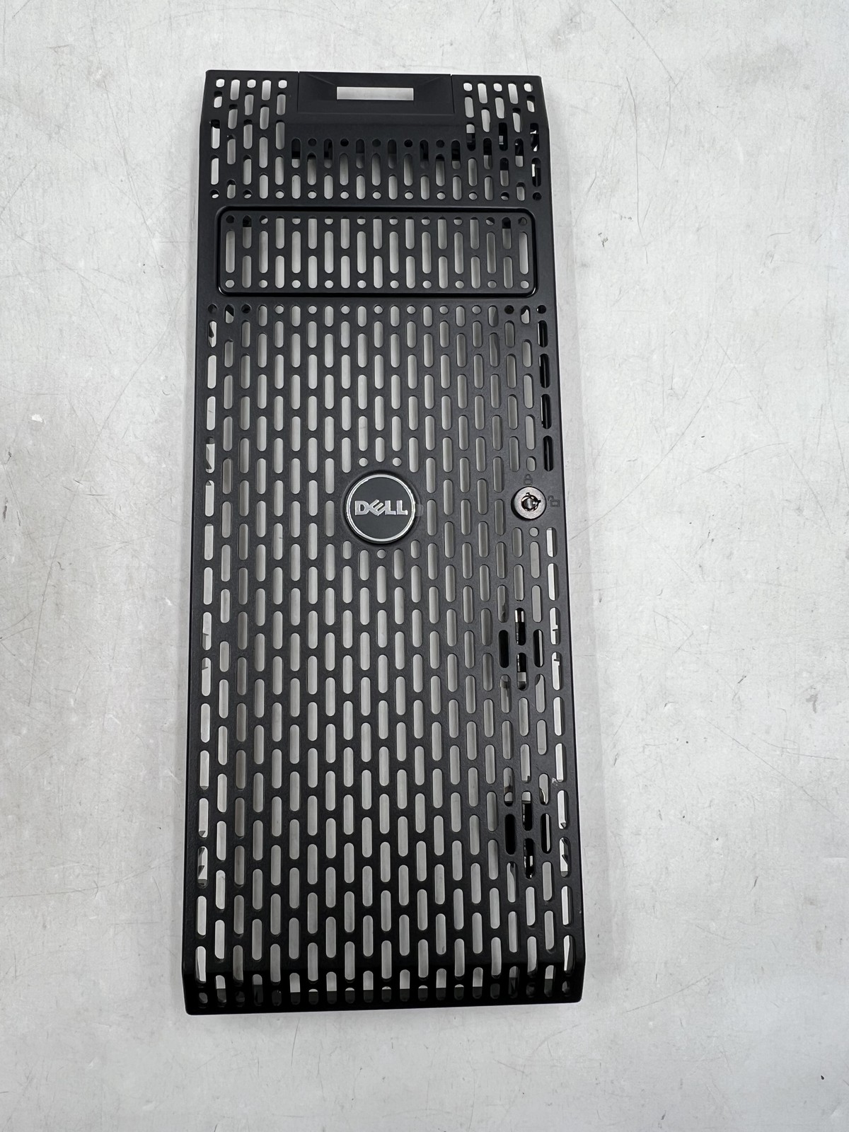 Dell Poweredge Server Bezel T320 T420 T620 with 2 keys | P/N 05P4N8 Free S/H