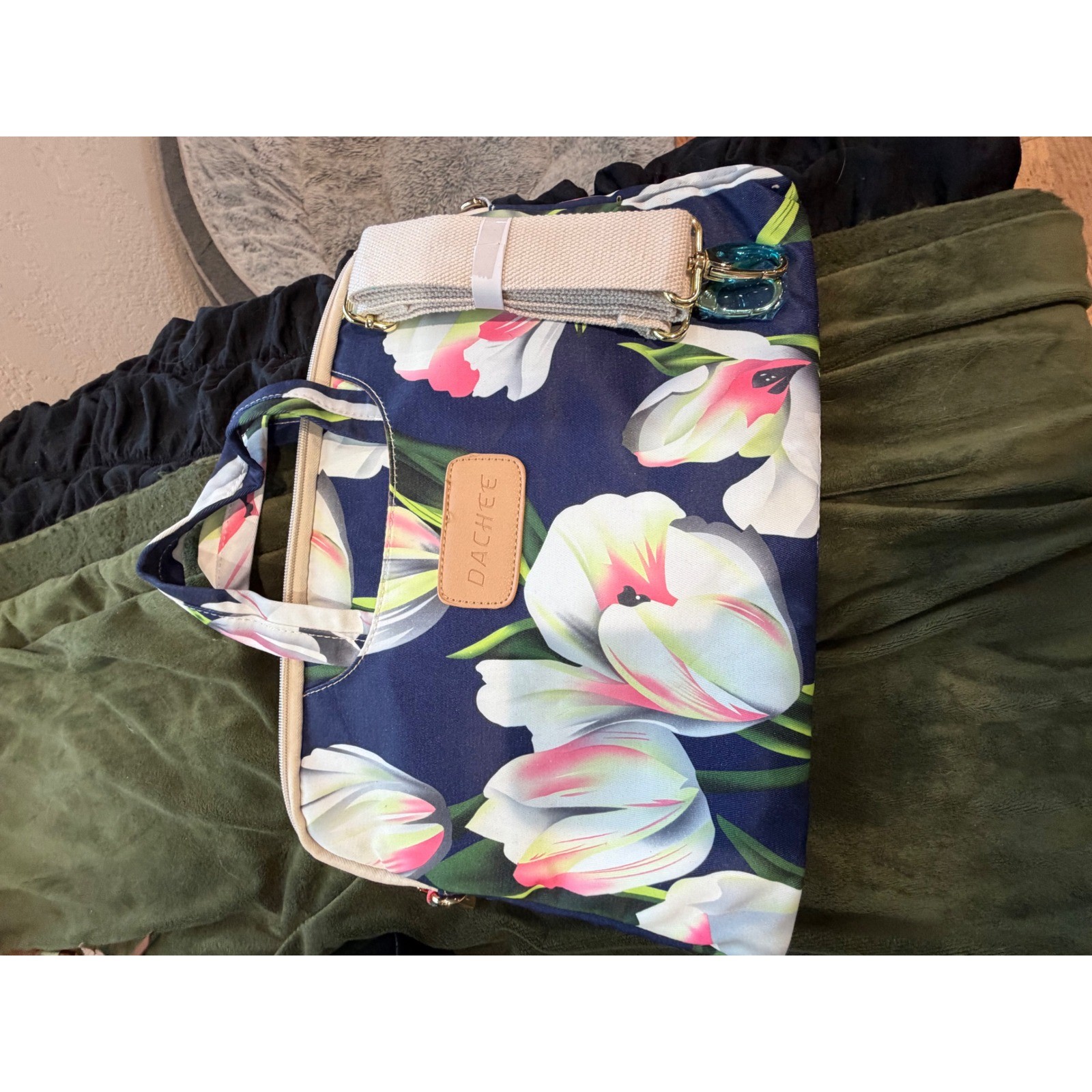 Dachee Floral Laptop Messenger Bag Navy Pink Tulip 15.6 Inch Padded Case Strap