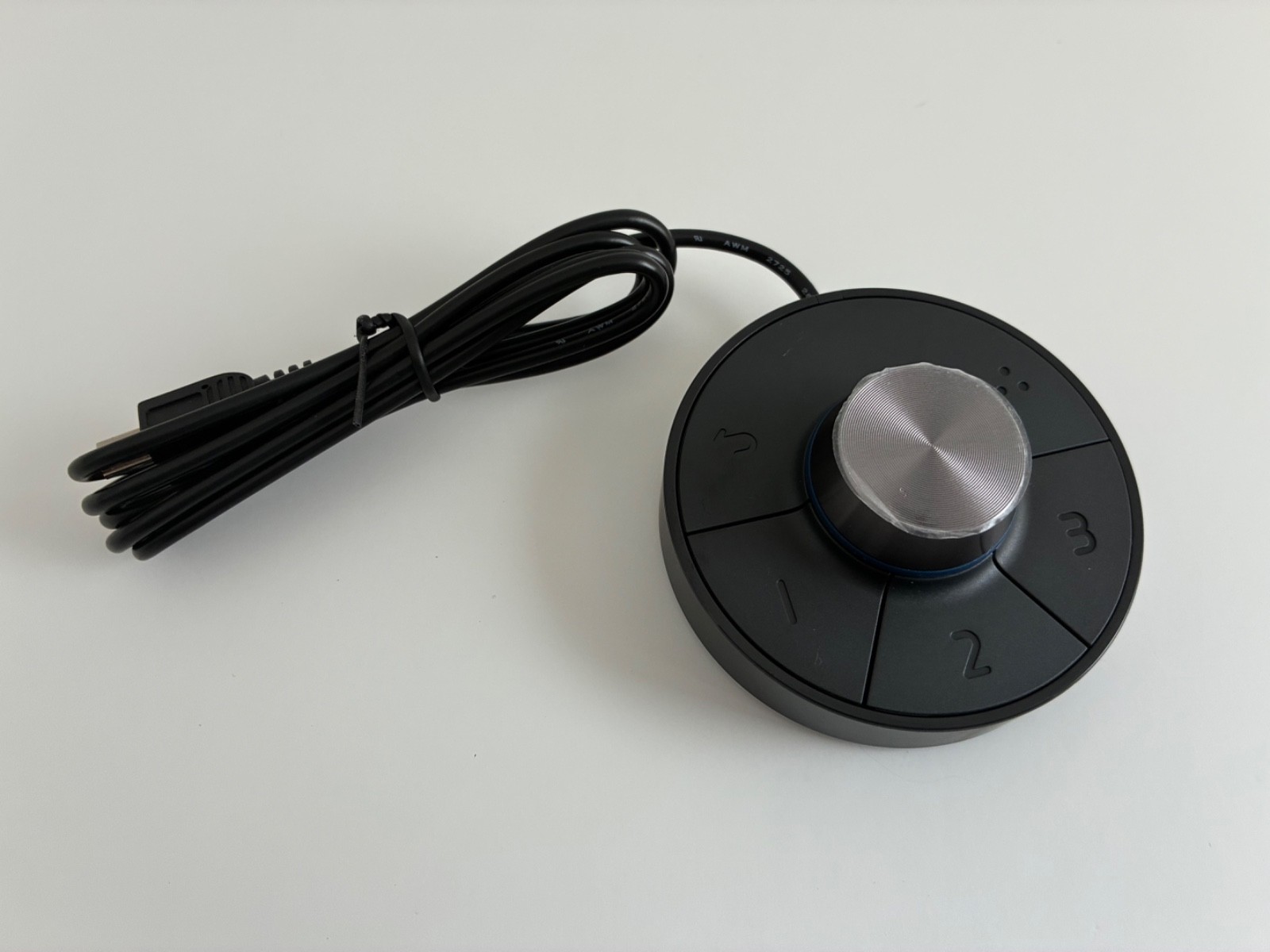 BenQ Hotkey Puck G2 Controller SF20103-001 BenQ Monitors Display Controls NOOB