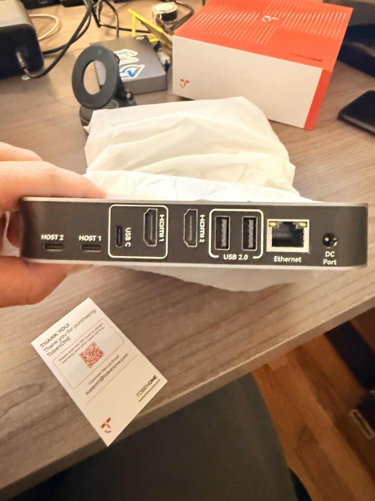TobenONE UDS015M 18-in-2 USB-C Laptop Docking Station