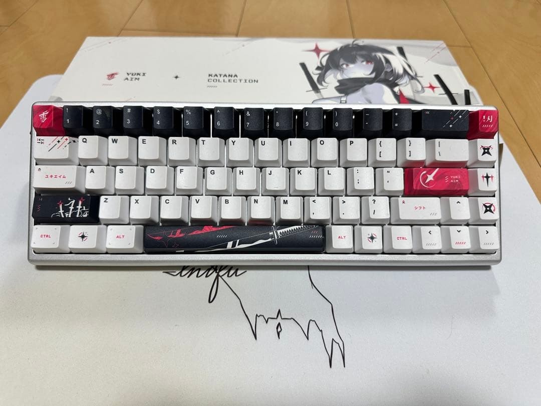 Yuki Aim Keyboard Katana Edition with Unopened Keycaps JP Tested