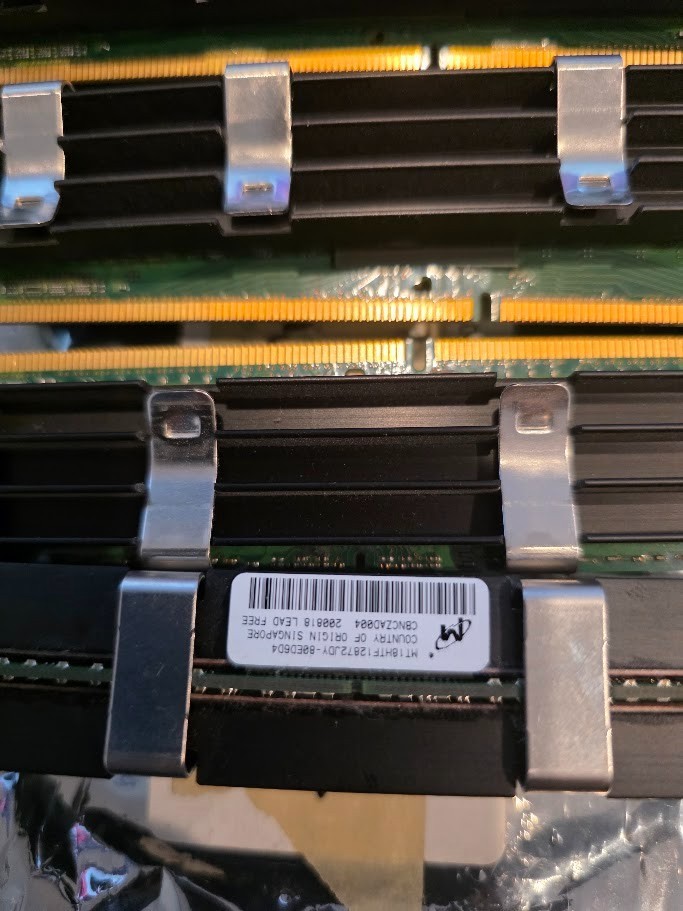 Micron MT18HTF12872JDY-80ED6D4 1GB -- 4 sticks  800 MHz 240p ECC 1.8V FBDIMM