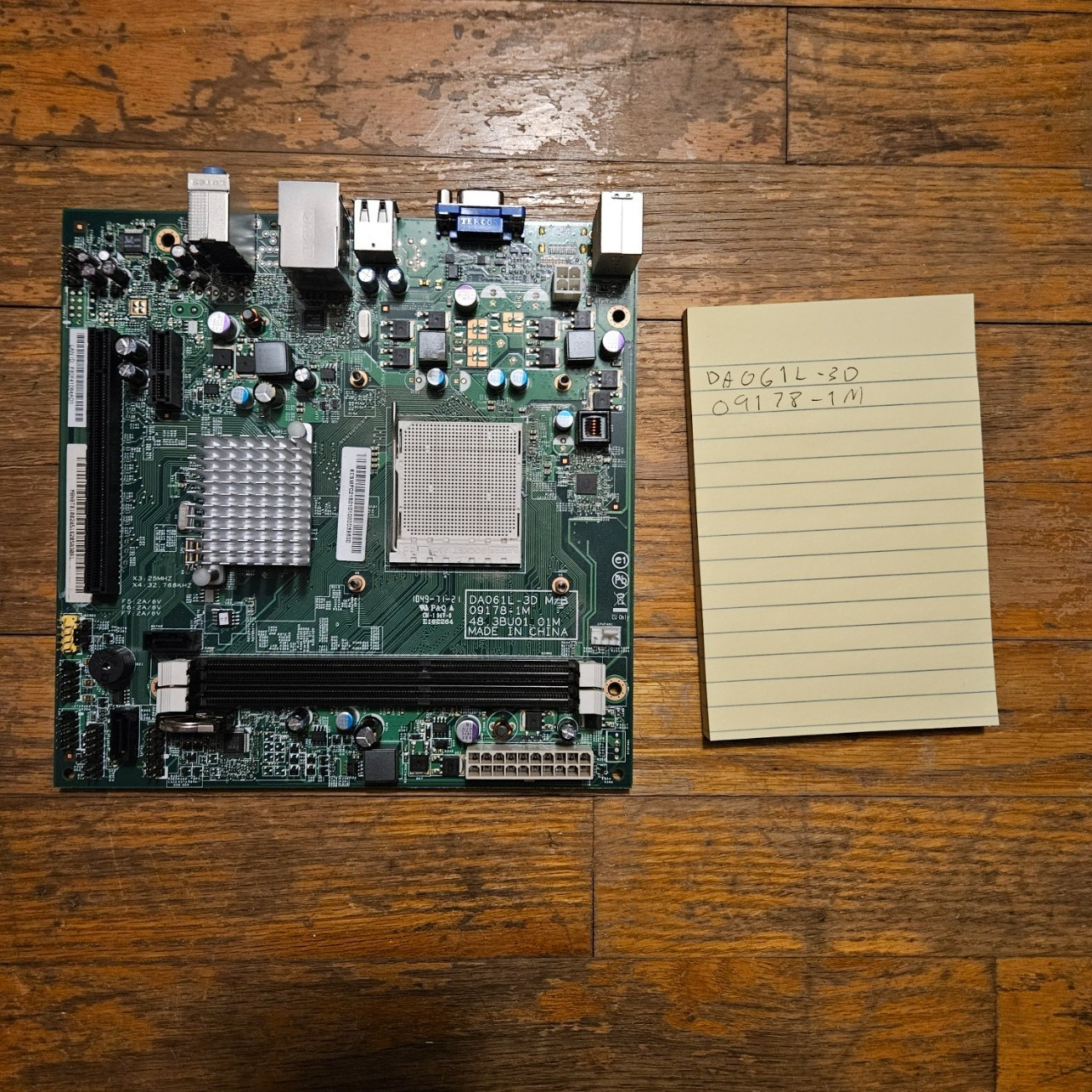 Acer eMachine AMD Motherboard DA061L-3D 09178-1M 48.3BU01.01M