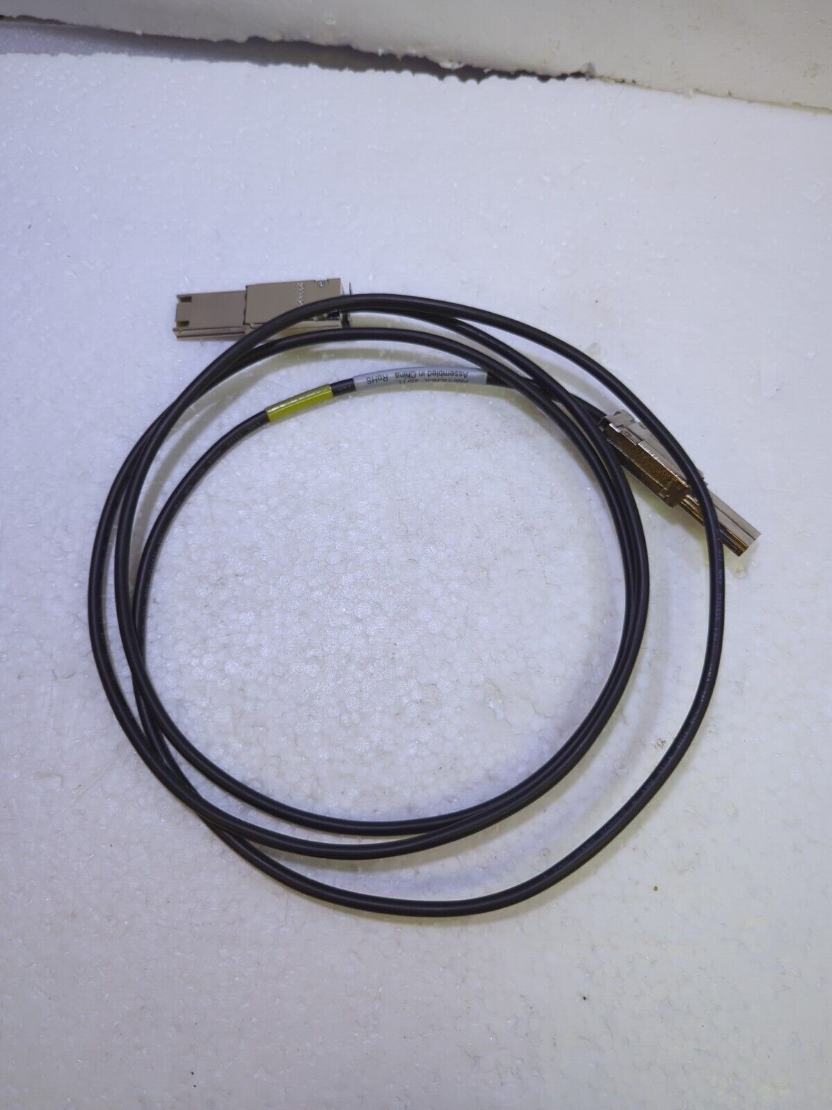 - HP 406592-001 430066-001 MINI SAS TO MINI SAS EXTERNAL CABLE