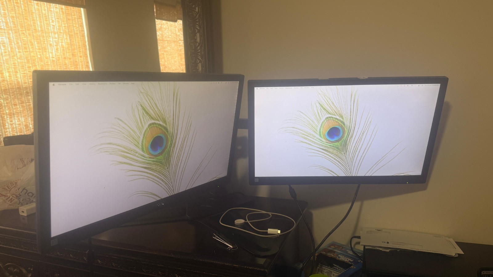 AOC 21.5" dual monitor along with Stand and connectors