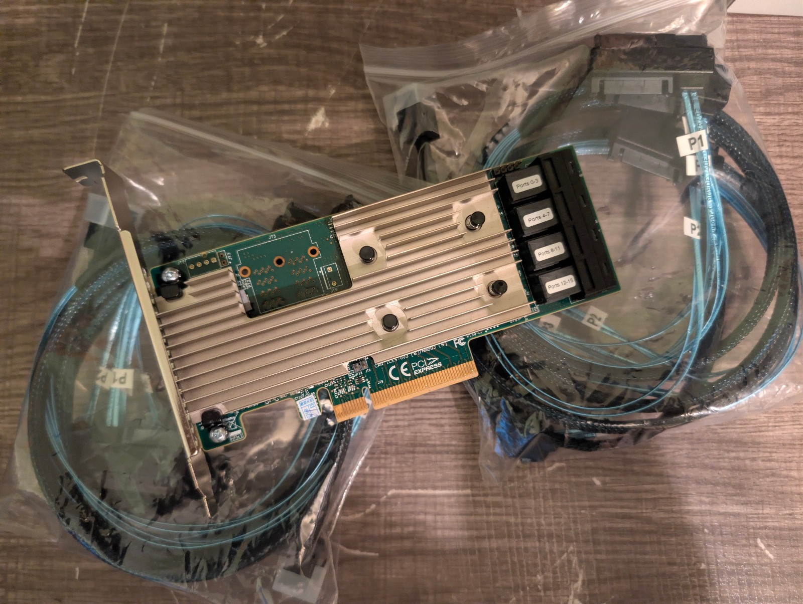 LSI 05-25703-00 9305-16i Host Bus Adapter w/ Cables IT-mode ZFS