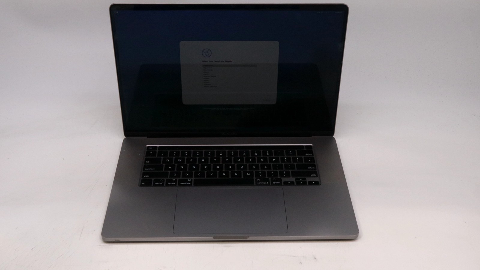 Apple Macbook Pro 16" i9-9880H 32GB 1TB - Good