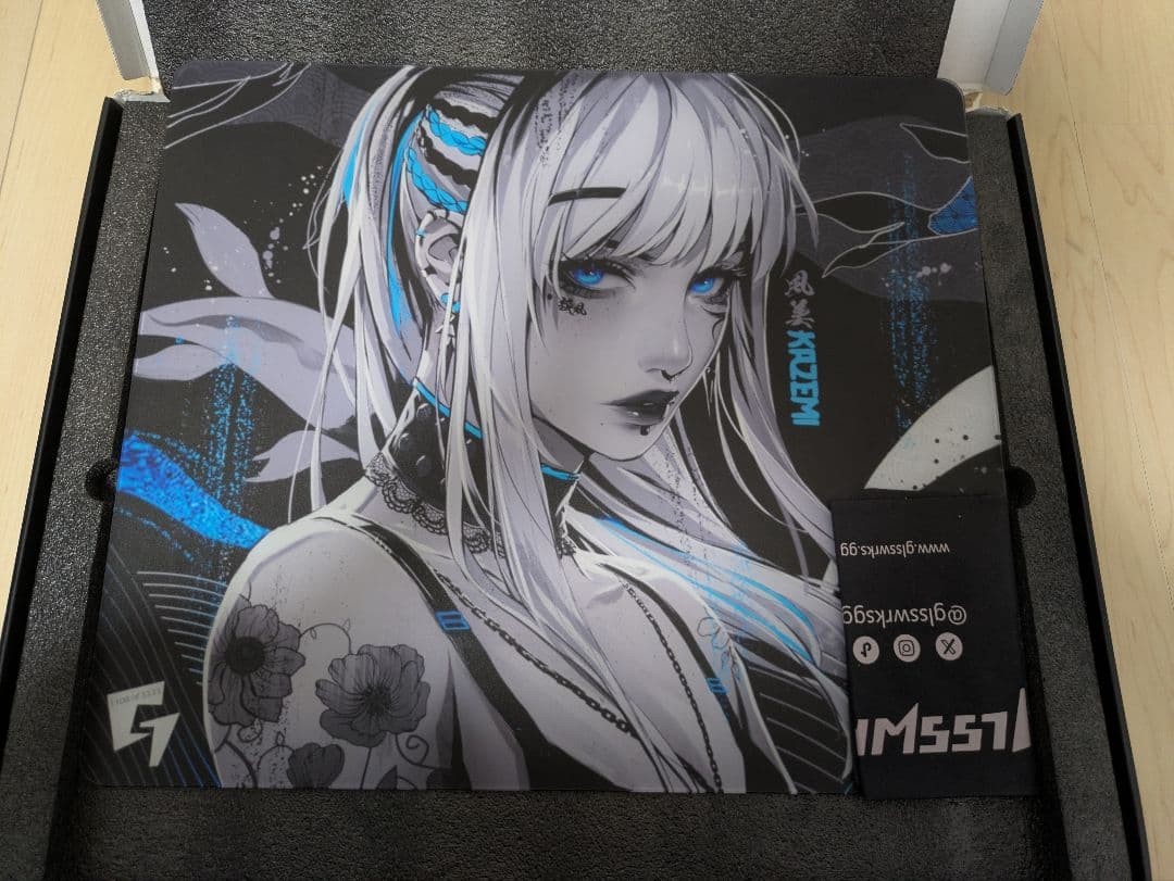 GLSSWRKS Kazemi Glass Mouse Pad Limited 3333 Serial 1108 Used