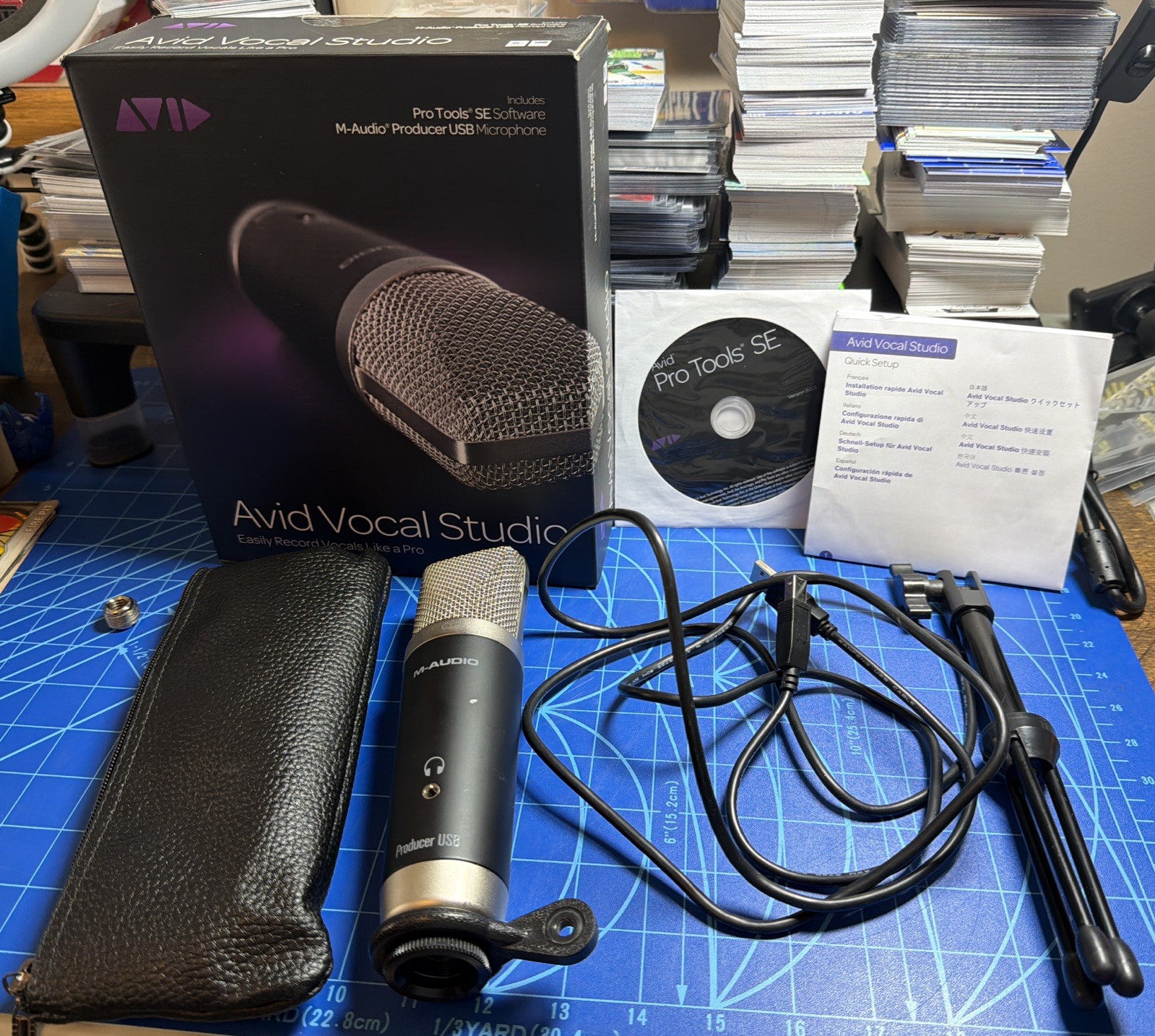 AVID Vocal Studio Digital Recording USB Microphone - Used