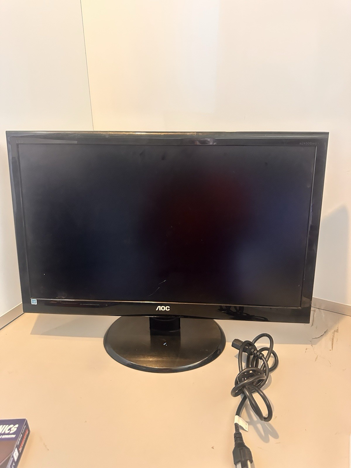 AOC E2450SWD 236LM00006 Monitor DVI VGA 23.5" Works Great