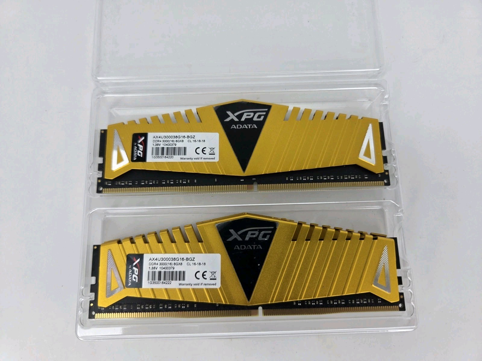 ADATA XPG 16GB (2x8GB) RAM DDR4 3000MHz AX4U300038G16-BGZ Works Great