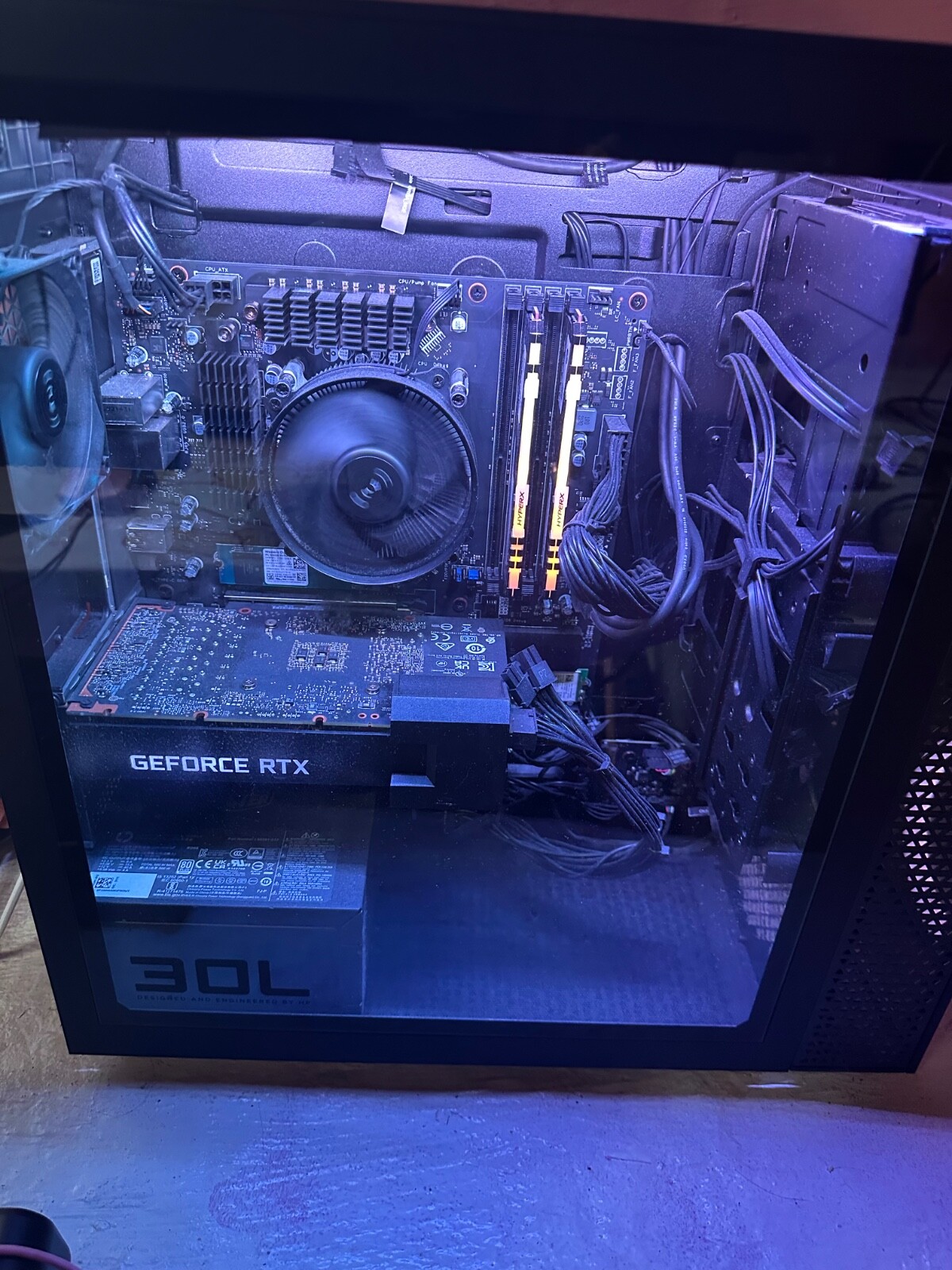HP OMEN - 30L Gaming Desktop - AMD Ryzen 5 5600G - 16GB Memory - NVIDIA 3060