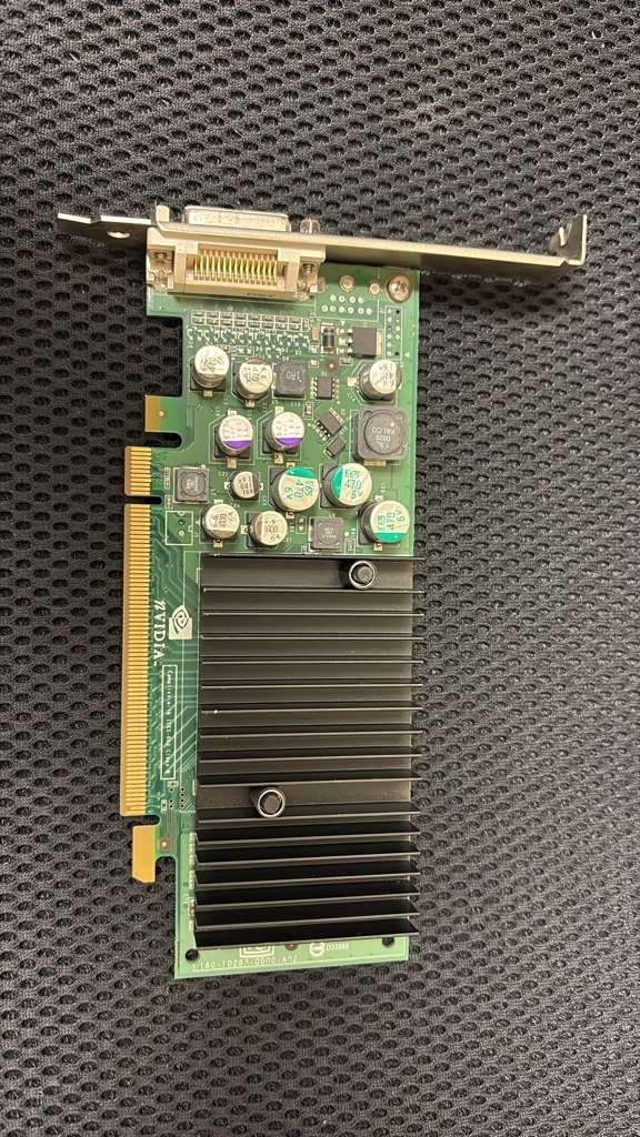 NVIDIA CN-0X8702-69702-68G-1305 PCI-E Video Card for DELL
