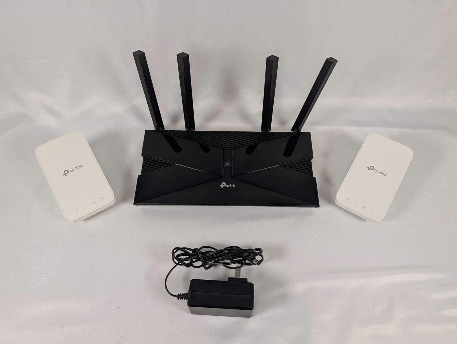TP-Link AX3000 WiFi 6 Router + 2 TP-Link Range Extenders. 