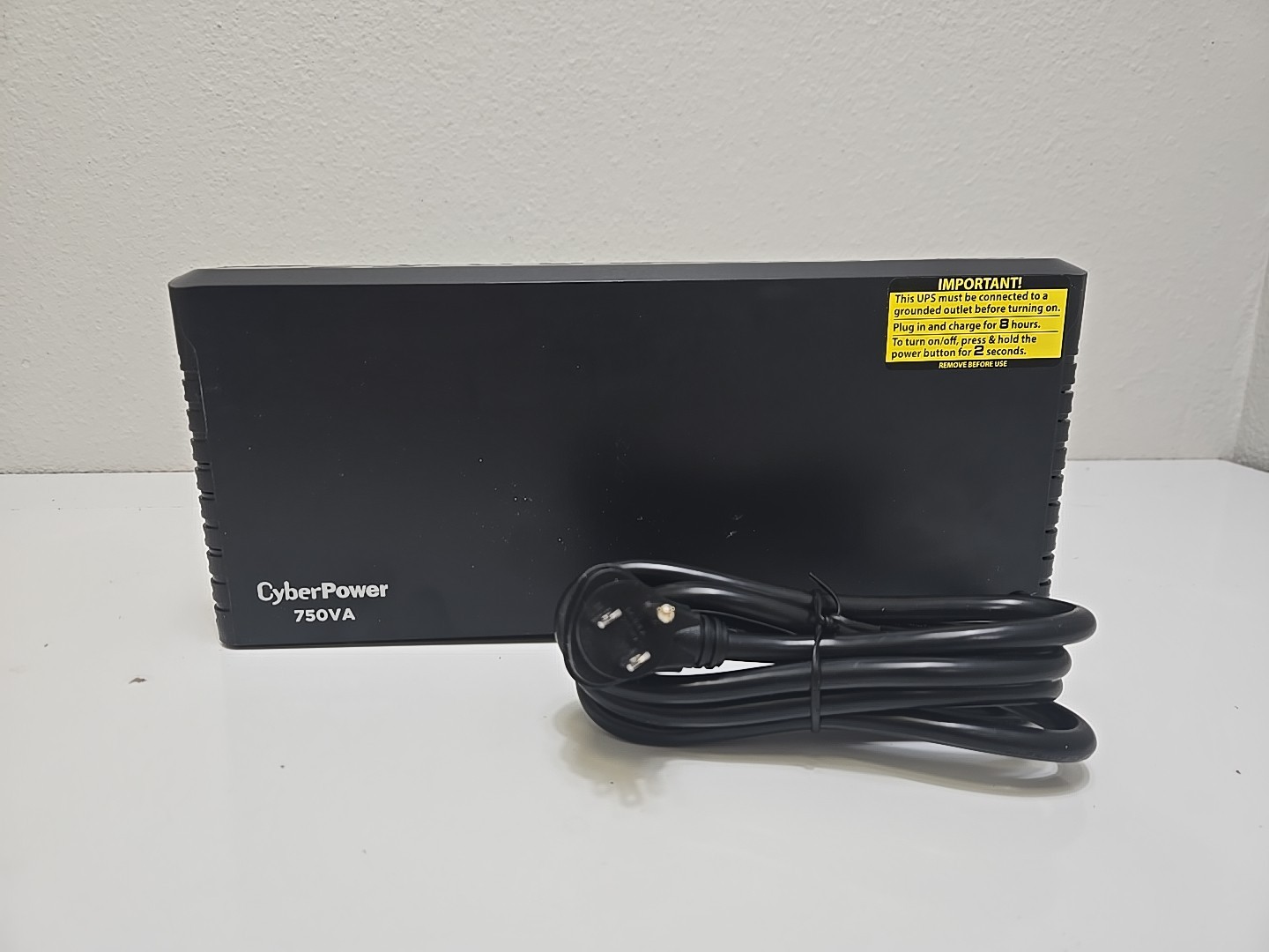 CyberPower SL750U 8-Outlet 750VA PC Battery BackUp System & Surge Protector OEM