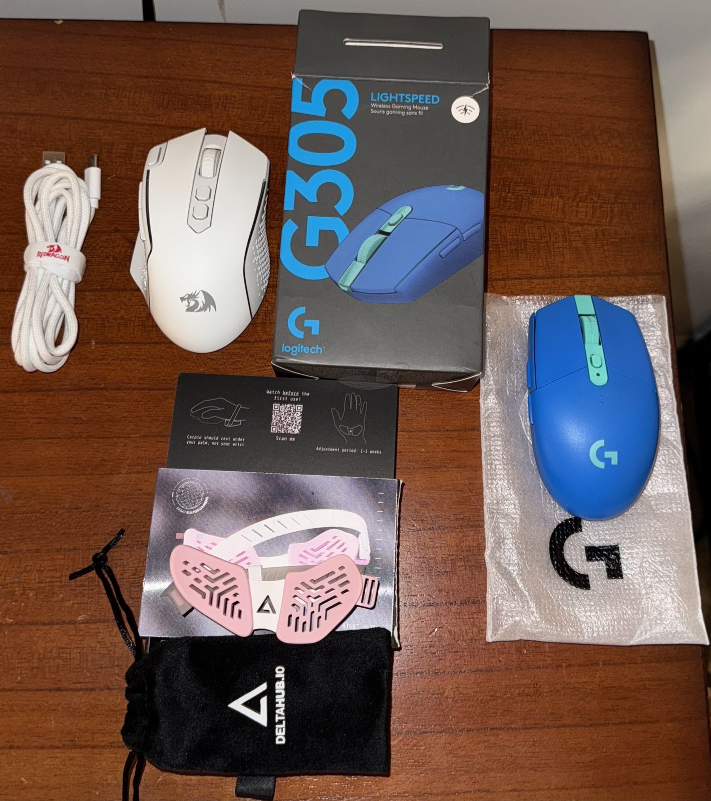 Lot Of 3 - Logitech G305 LIGHTSPEED/Redragon Taipan Pro/DeltaHub Carpio G 2.0