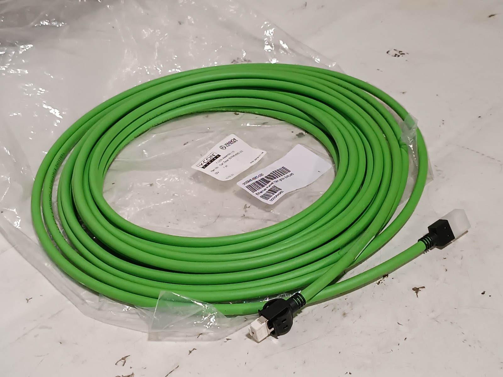 Yamaichi Carl Zeiss 305946-8660-000 Ethernet cable 10m green 2x RJ45 Y-CON