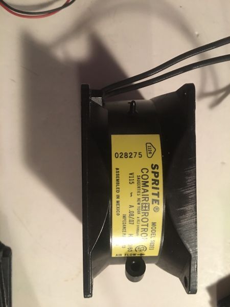 SPRITE COMAIR ROTRON  IMPEDANCE PROTECTED SU2E1 115V A .08/.07 HZ 50/6- 80MM X 