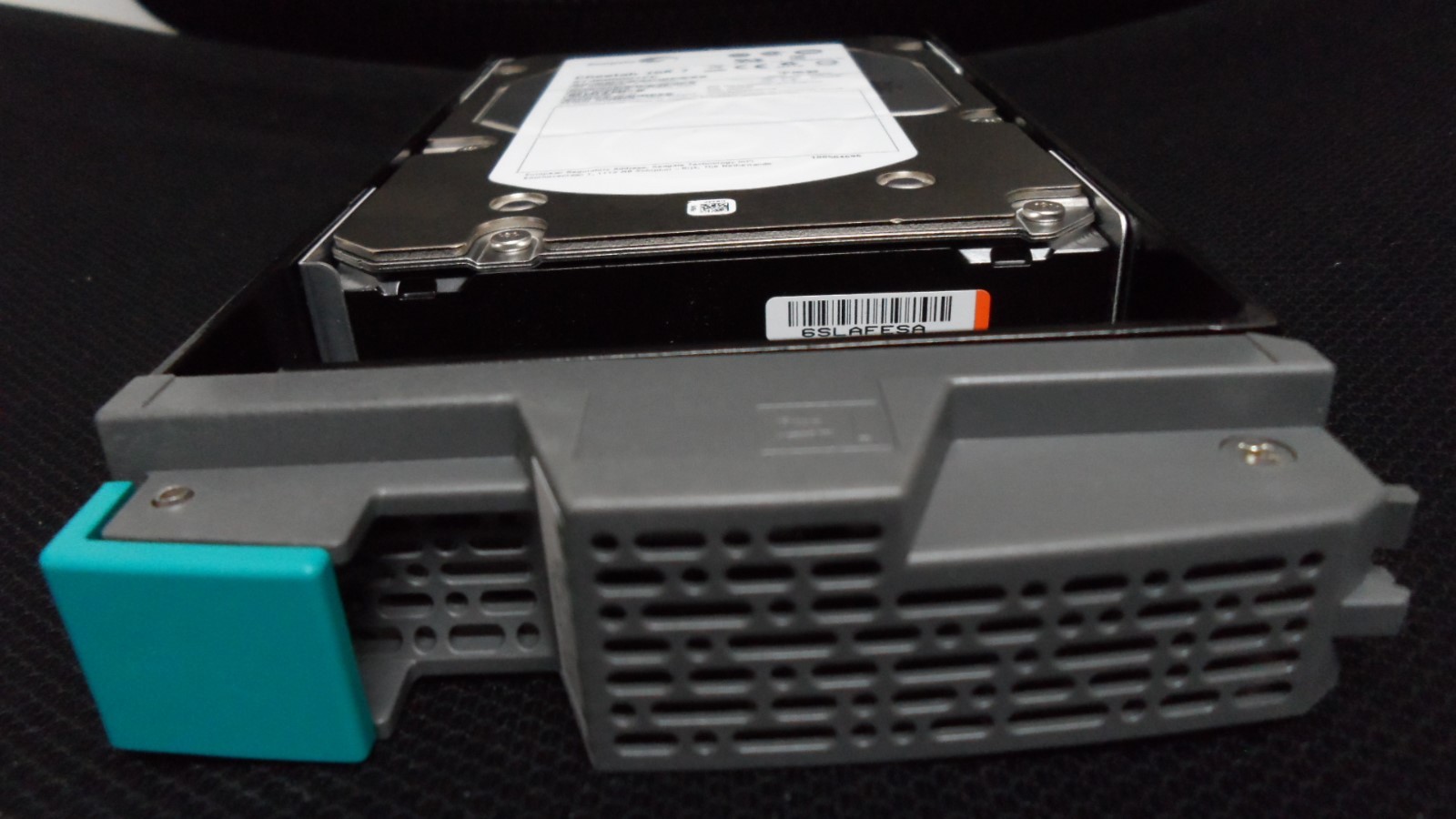 HP Hitachi 5529301-A HITX5529301-A 600Gb 15K FC HDD for xp20000 xp24000 USP-V 