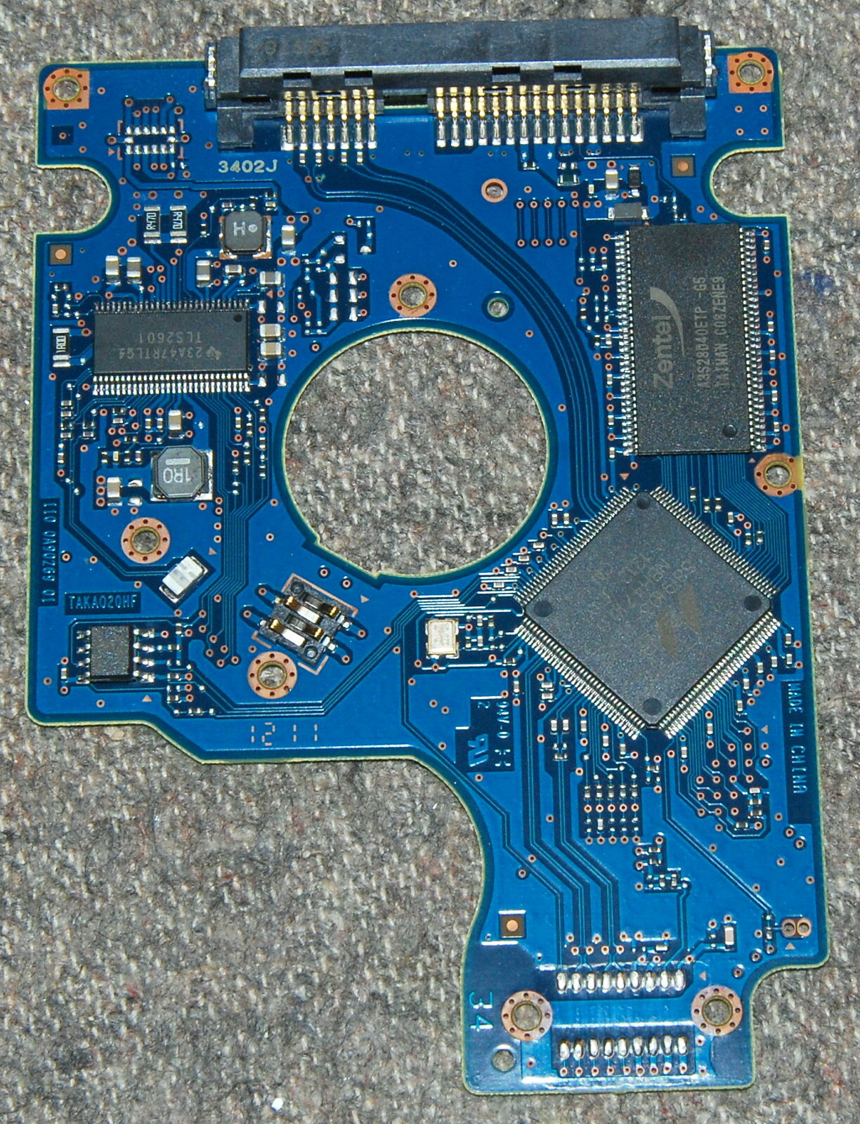 HITACHI HTS723232A7A364 320GB 2.5" SATA HDD PCB BOARD 0J13253 0V1JJ2 Z7K320-320