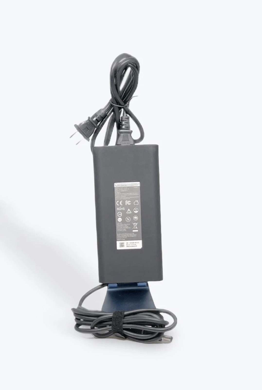 Slim Style 240W 180W AC Adapter Charger for Dell Precision 7710 7730 7520