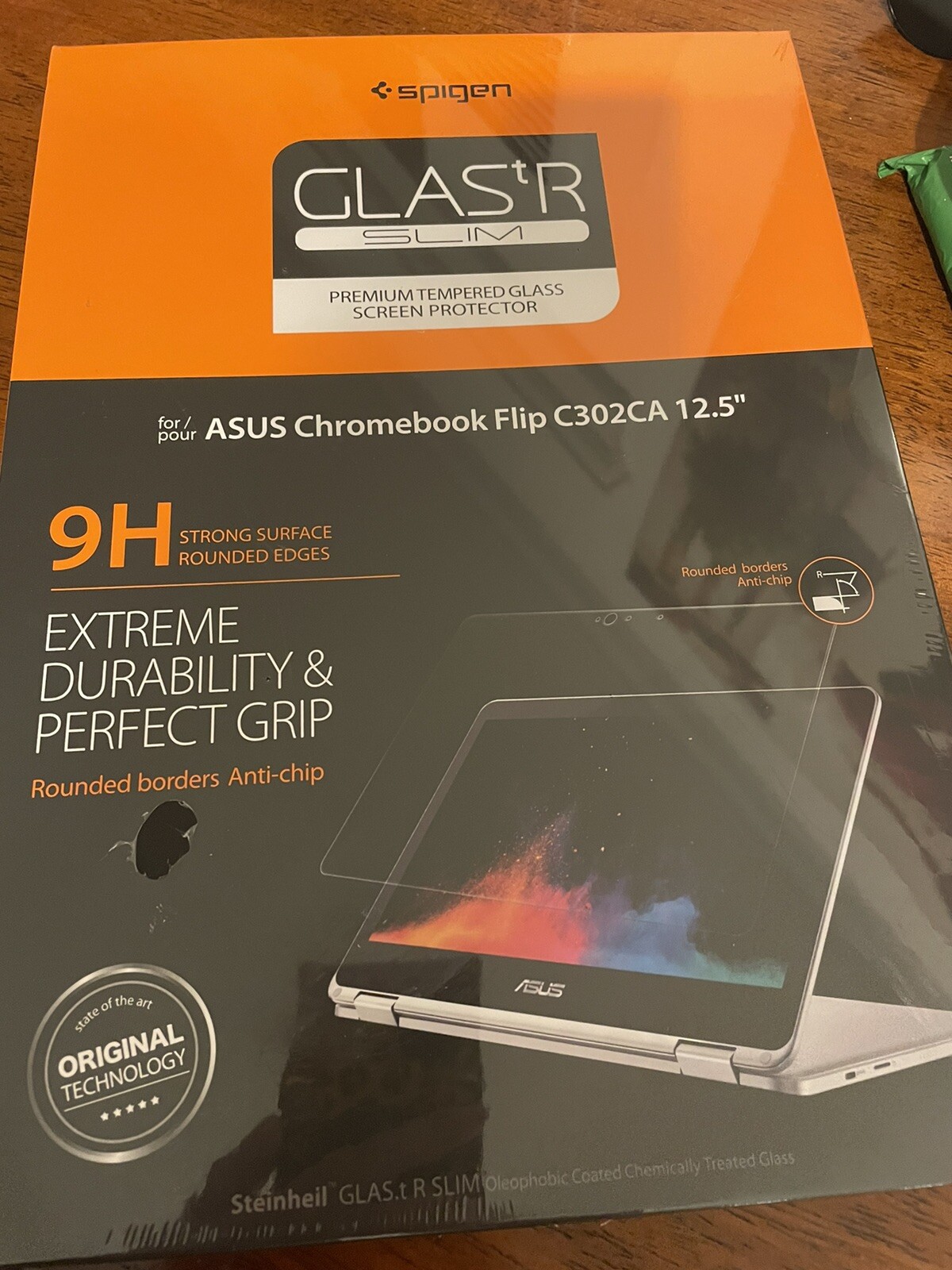 Spigen Glastr Slim for ASUS Chromebook Flip 
