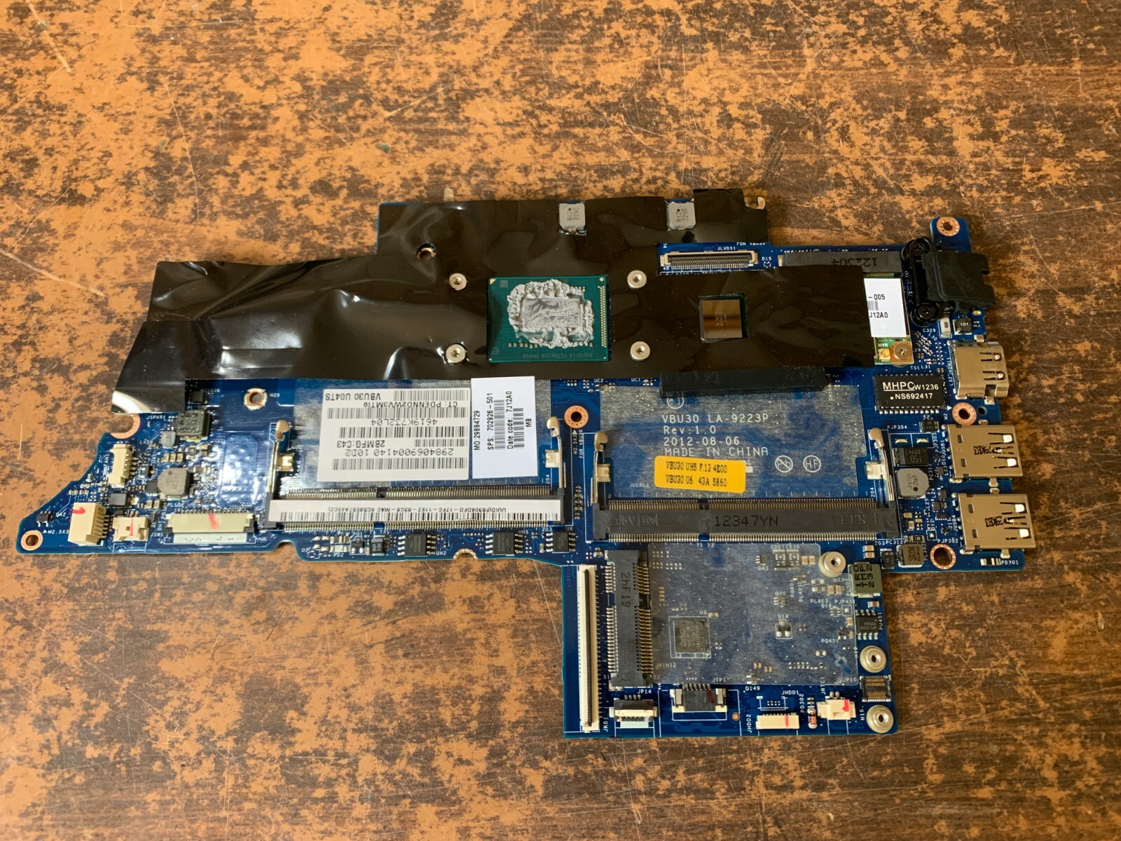HP ENVY 4 4-1000 4-1115DX I5-3317U LA-9223P 702926-501 Intel i5 Motherboard
