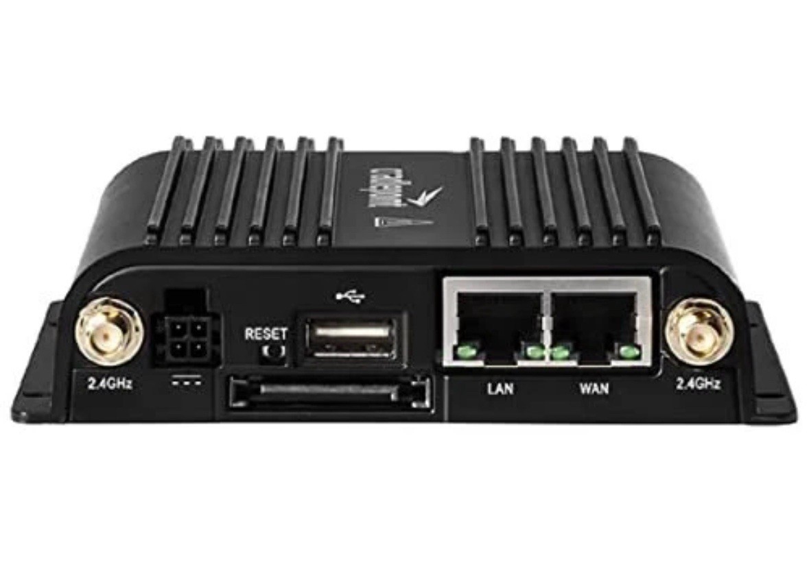 Cradlepoint IBR600C-150M-bundle 4G LTE Cat 4 w/ 3G Fallback Router