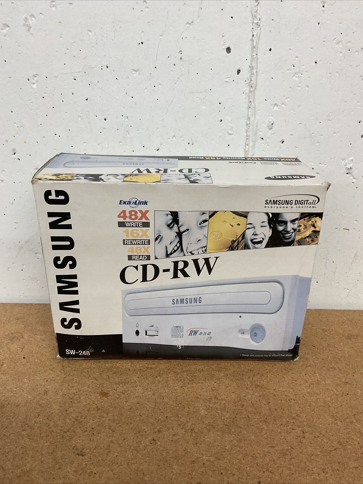 Samsung Internal CD-RW CD Drive SW-248 Black PN:5187-2655