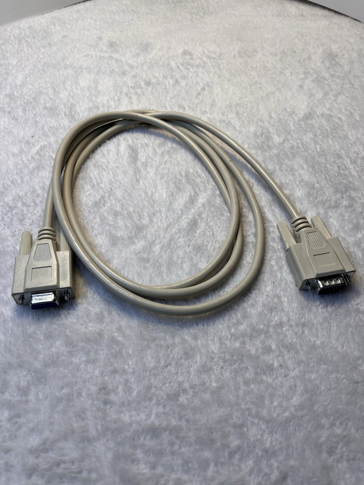 Vintage DB9 Female to VGA HD15 Male Cable 6 Ft Gray Serial Video Adapter Cord