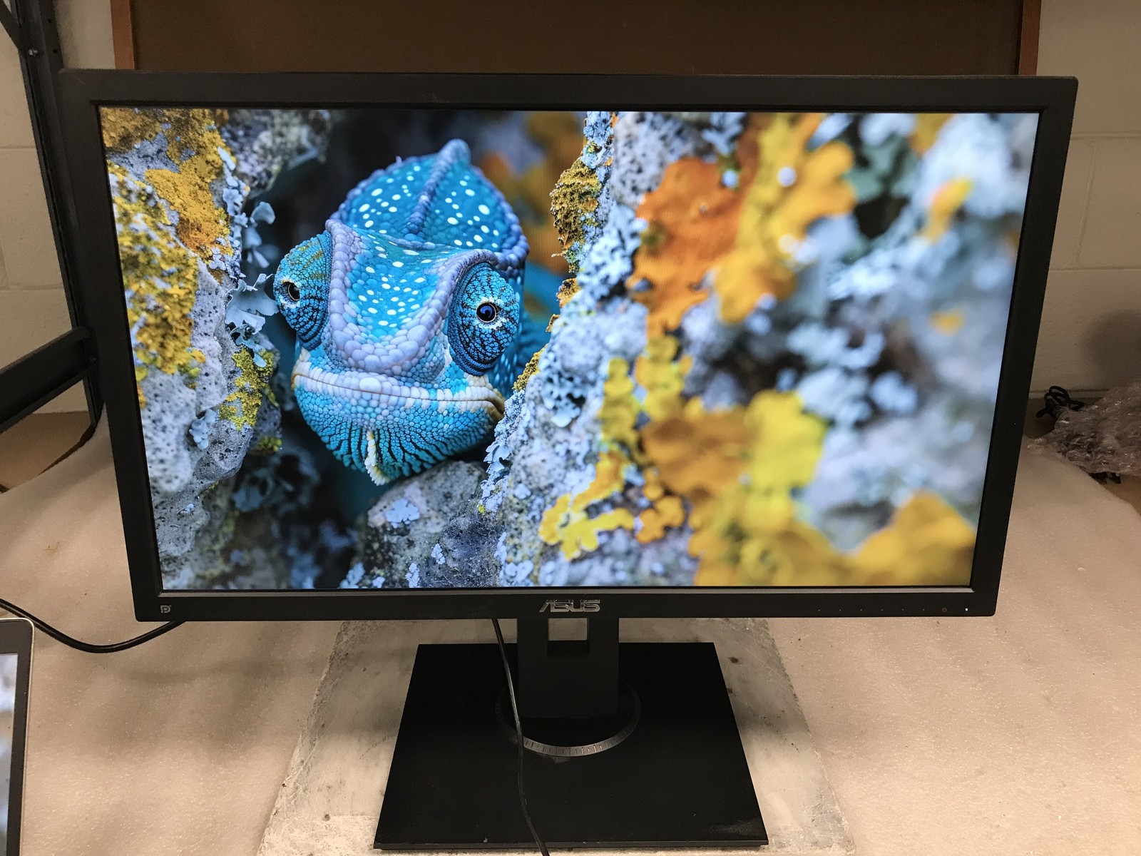 ASUS VP248QGL 24" Full HD 1920x1080 1ms DP HDMI VGA - HDMI and Stand Inc
