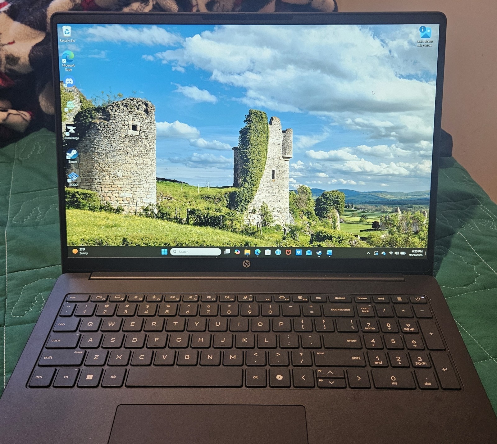 HP OmniBook 3 16-BY0199NR 16" Ryzen 3 30 2.4GHz 8GB RAM 256GB SSD