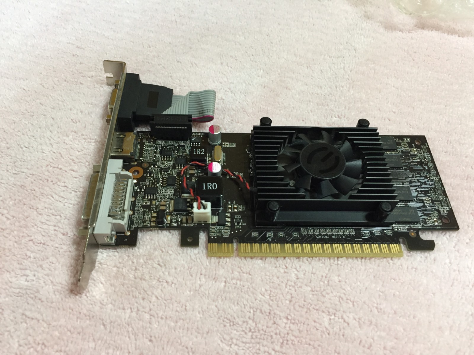 EVGA GeForce 8400 GS 1GB DDR3 PCIe 2.0 Video Card (01G-P3-1302-LR)